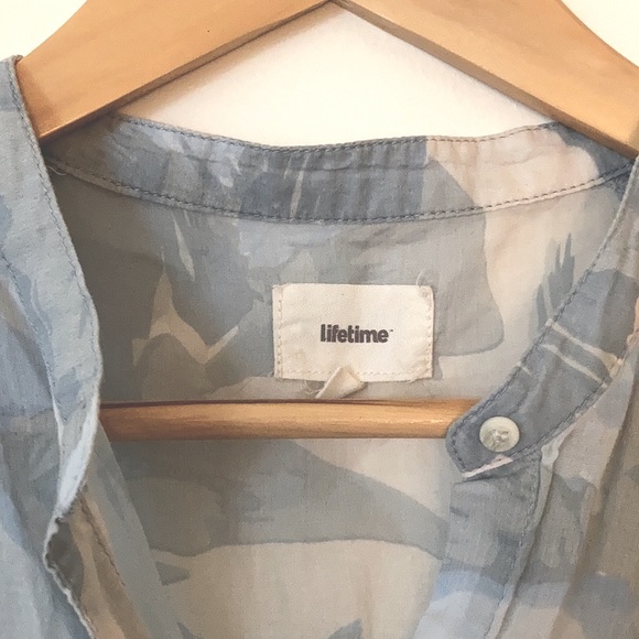 Lifetime Collective sleeveless blouse - Picture 2 of 2